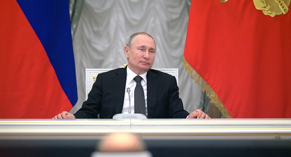 Kremlj: Petočlana delegacija prati Putina na sastanku s Trumpom